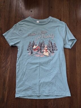 Womens Small "Feelin' A Little Frosty" Snowman Tee